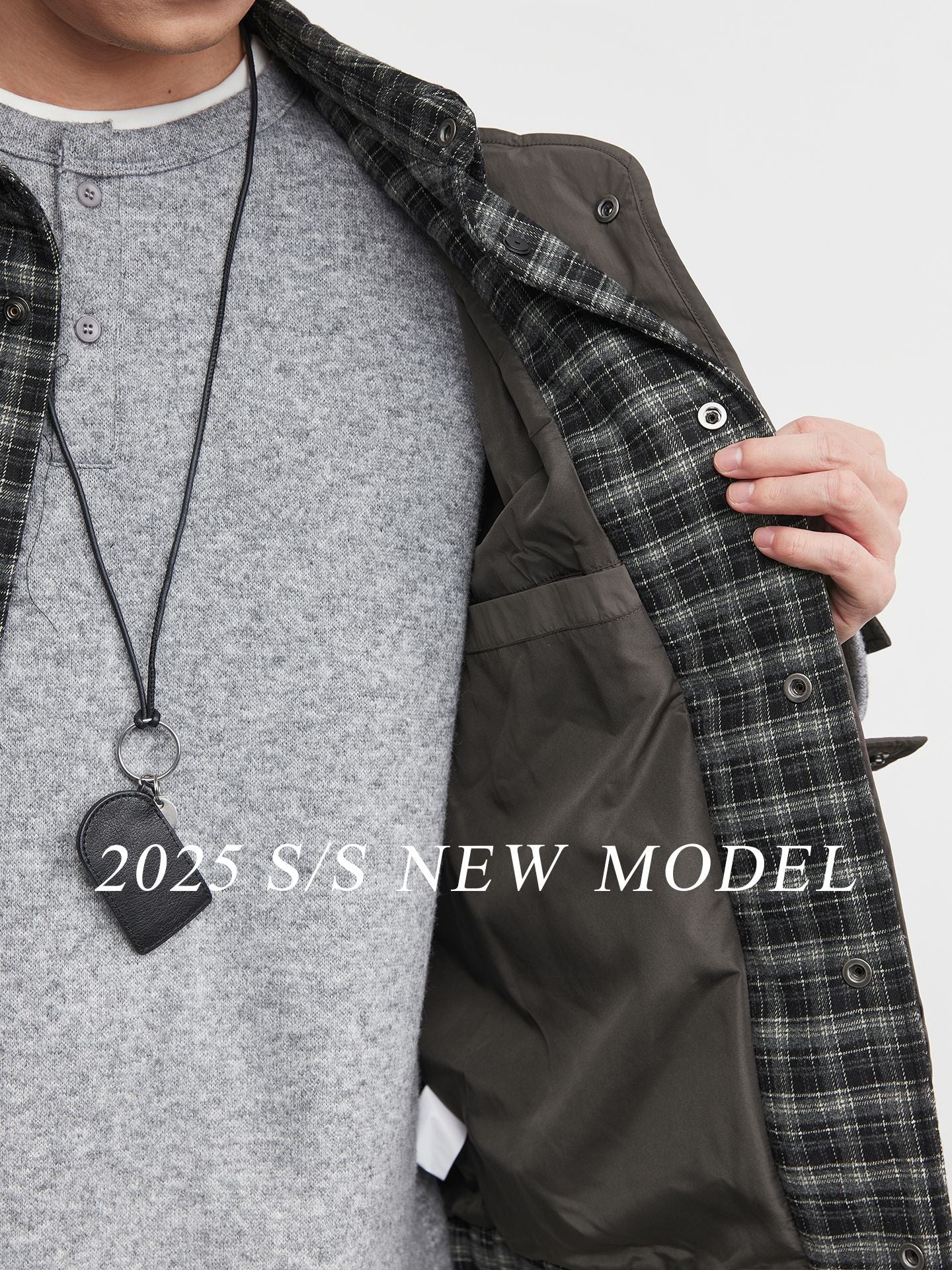 Men’s Plaid Spliced White Duck Down Jacket – Winter Warmth